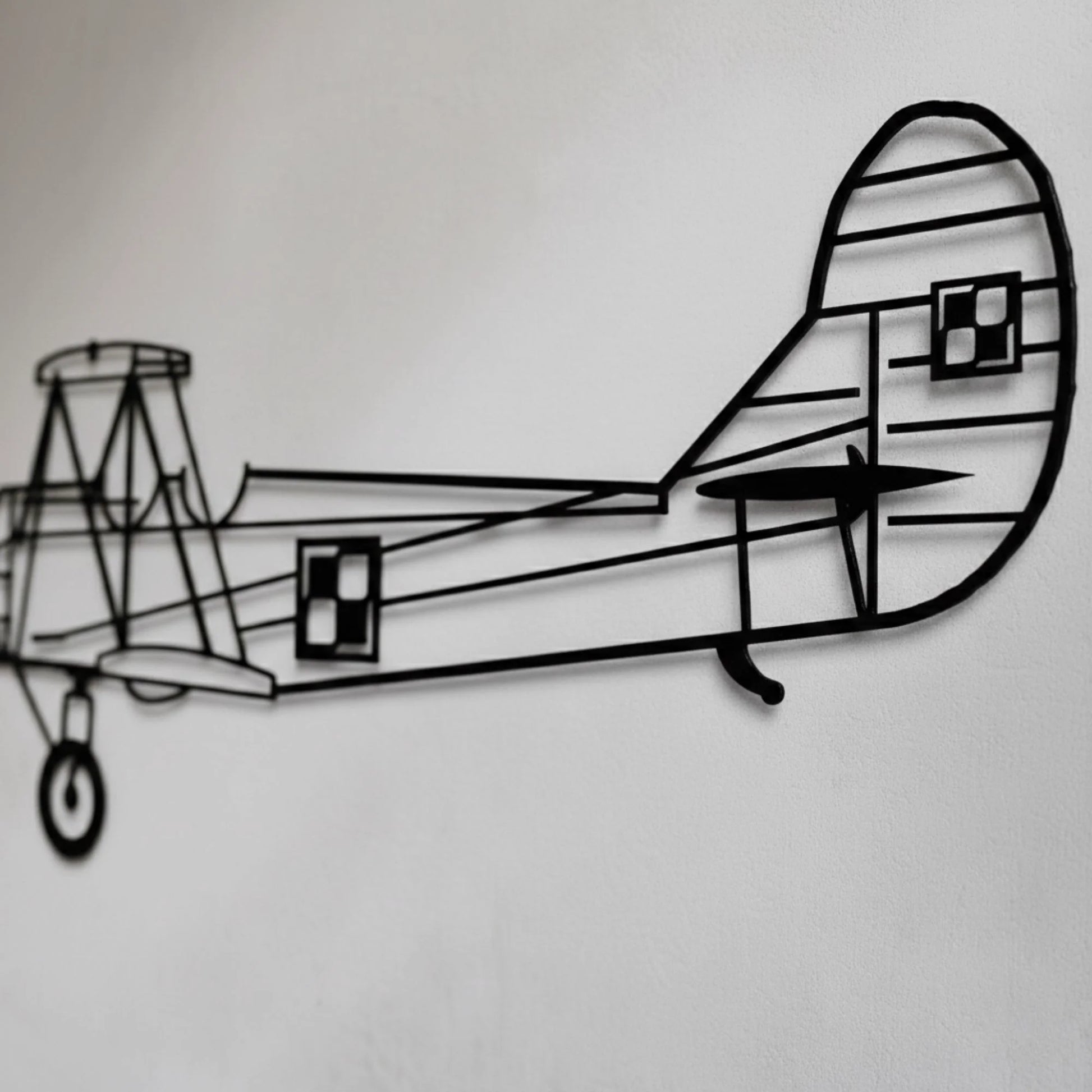 Po-2 (Kukuruźnik) - (Polska Szachownica) – Metalowa sylwetka na ścianę | Aircraft Sketches